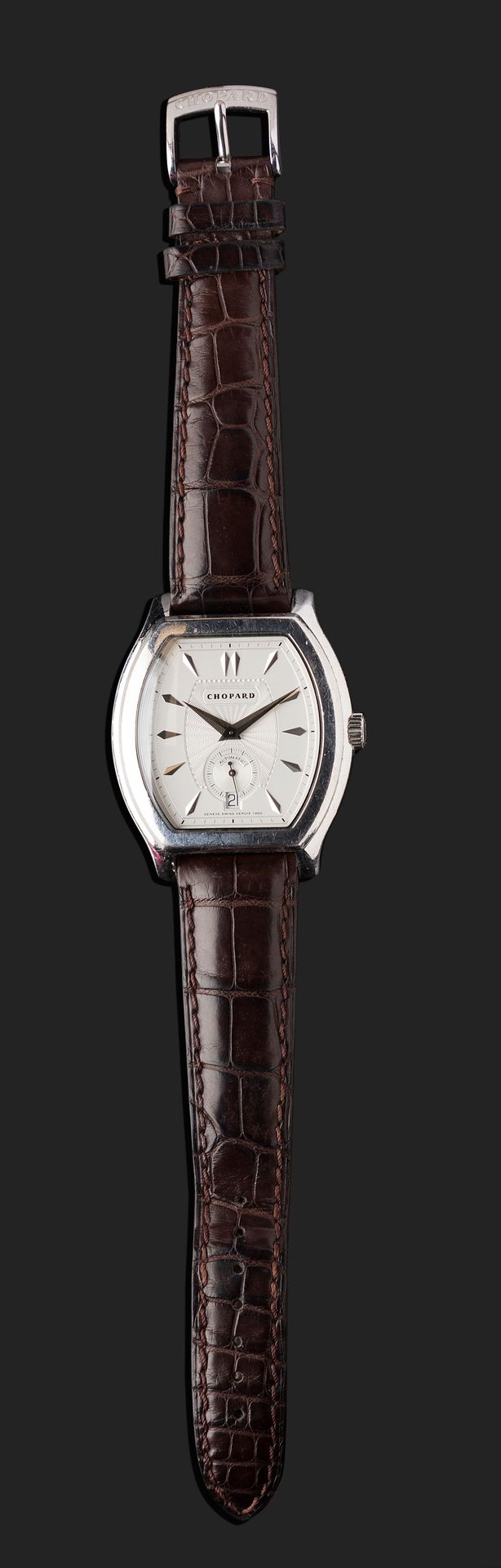 Null CHOPARD
Tonneau, numero 302/1860
Bellissimo orologio da polso in oro bianco&hellip;