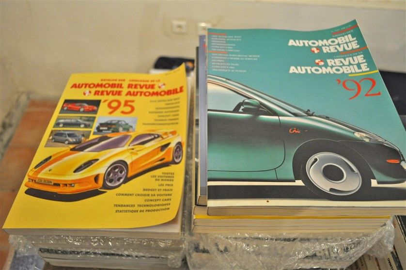 Null Lot de 21 volumes du magazine "Annuel de la revue automobile suisse" années&hellip;