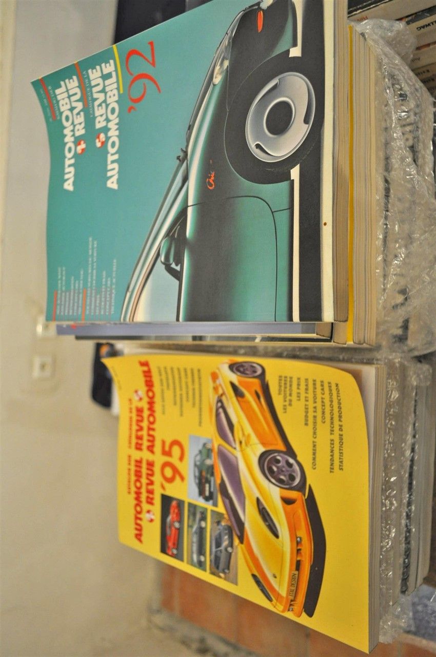 Null 21 volumes of the magazine "Annuel de la revue automobile suisse" years 199&hellip;