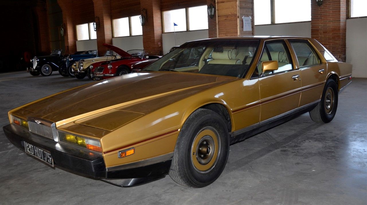 ASTON MARTIN Lagonda- 1982 
Serial number : LOOL13164 Produced from 1974 to 1990&hellip;