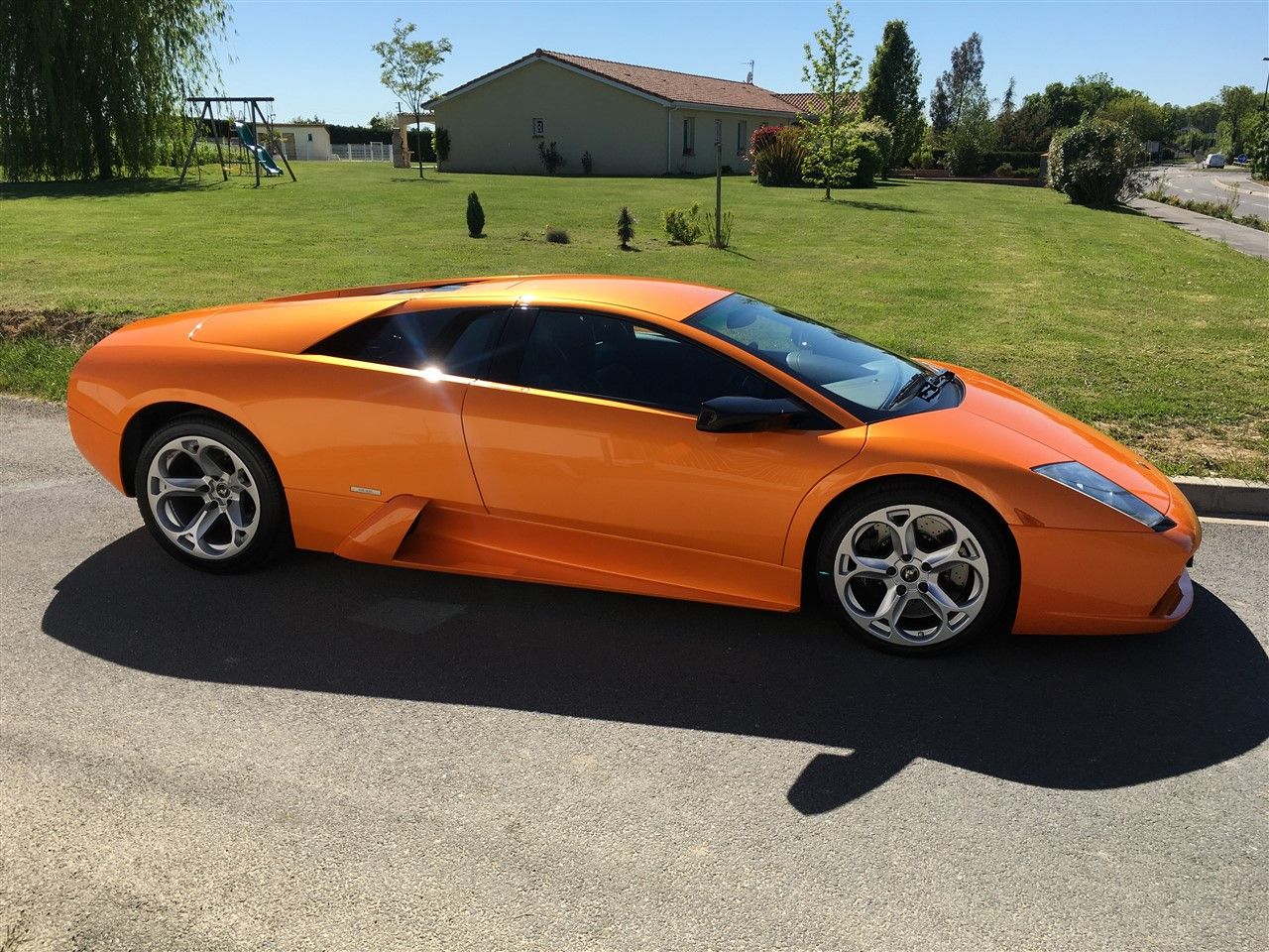 LAMBORGHINI Murcielago – 2005 Sortie en 2002, notre voiture de la 1ere version a&hellip;