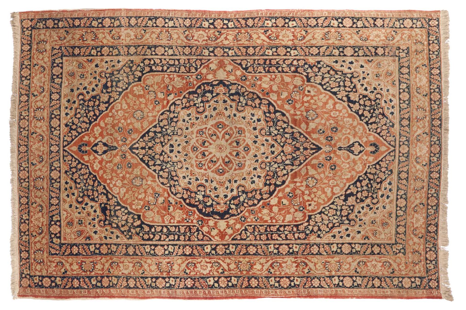 Null Tapis TABRIZ tissé dans le célèbre atelier du Maître tisserand DJAFFER (Per&hellip;