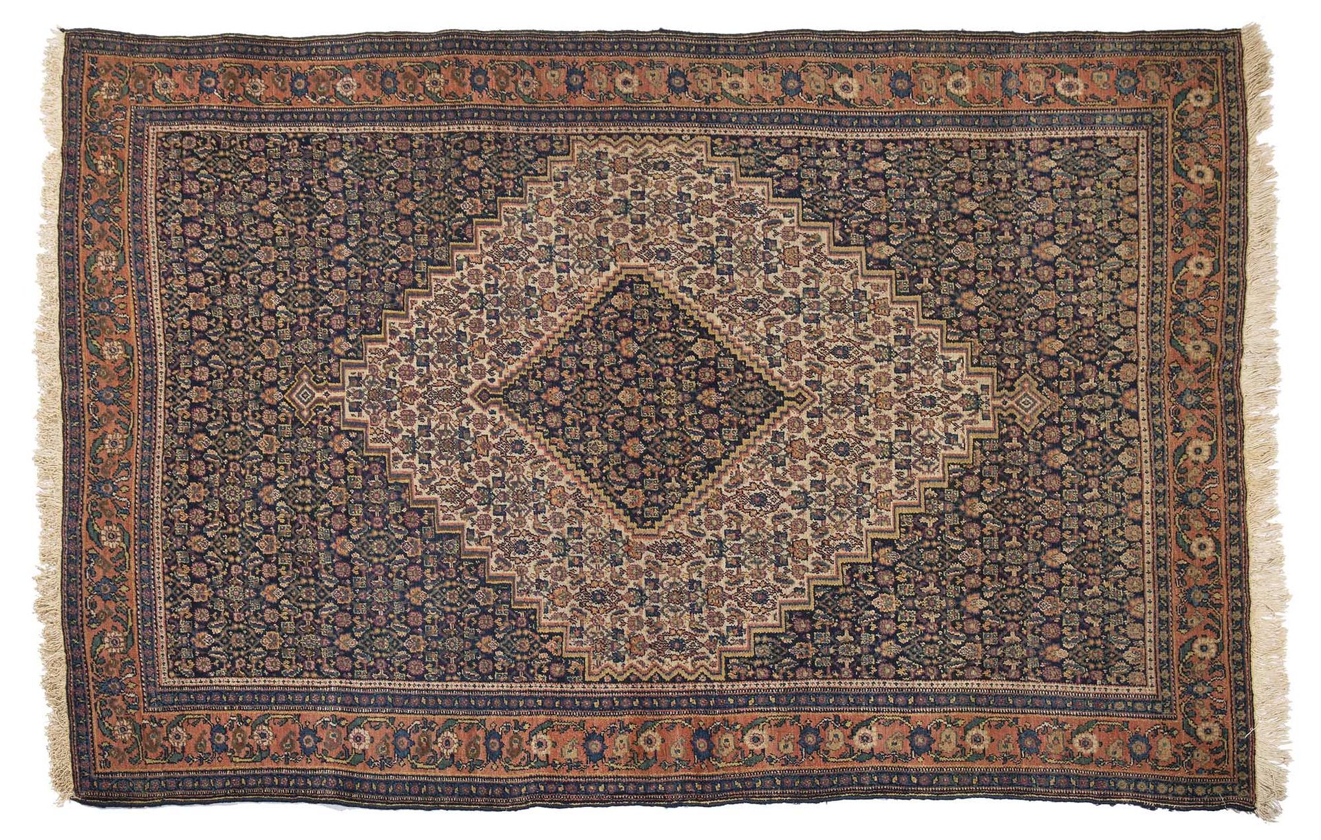 Null Tapis SENNEH (Perse), fin du 19e siècle

Dimensions : 200 x 130cm

Caractér&hellip;