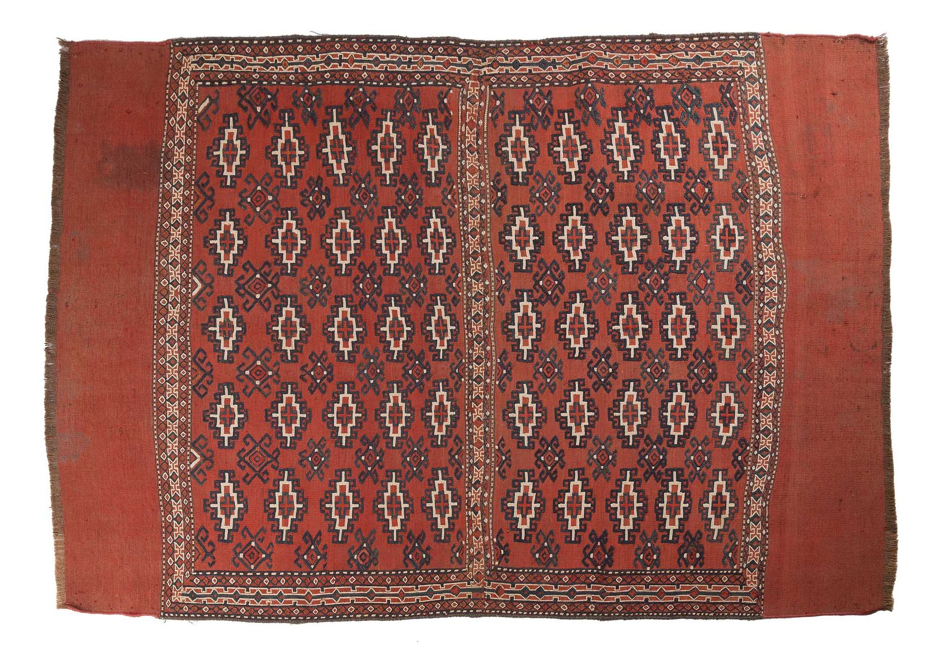 Null 土耳其人（中亚），20世纪初，基里姆/布罗迪尔

尺寸：130 x 105厘米

技术特点 : 羊毛基础上的羊毛绒。

原有的Kilim由两个砖块隔间&hellip;