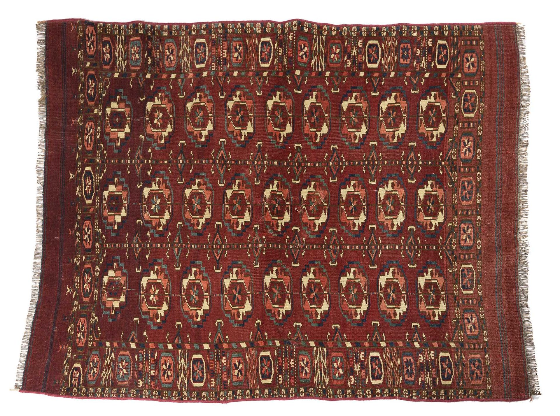 Null BOUKHARA地毯（俄罗斯），19世纪末

尺寸：120 x 110厘米

技术特点 : 羊毛基础上的羊毛绒。

砖块背景承载着多色宝石的播种。蔬菜&hellip;