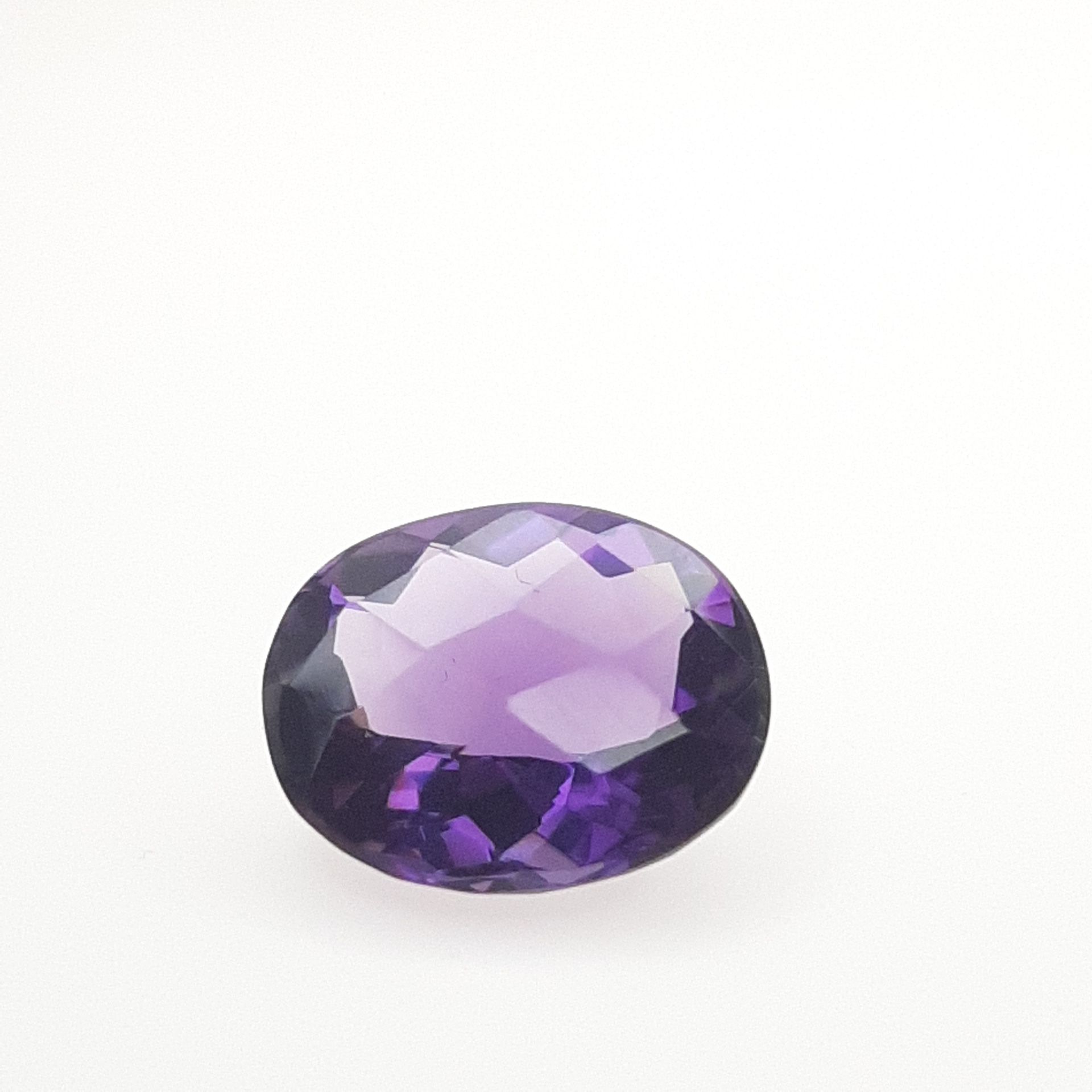 Améthyste - BRESIL - 6.88 cts 紫水晶 - 产自巴西 - 紫色 - 椭圆形 - 无可挑剔 - 重量6.88克拉 - 尺寸：14.27&hellip;
