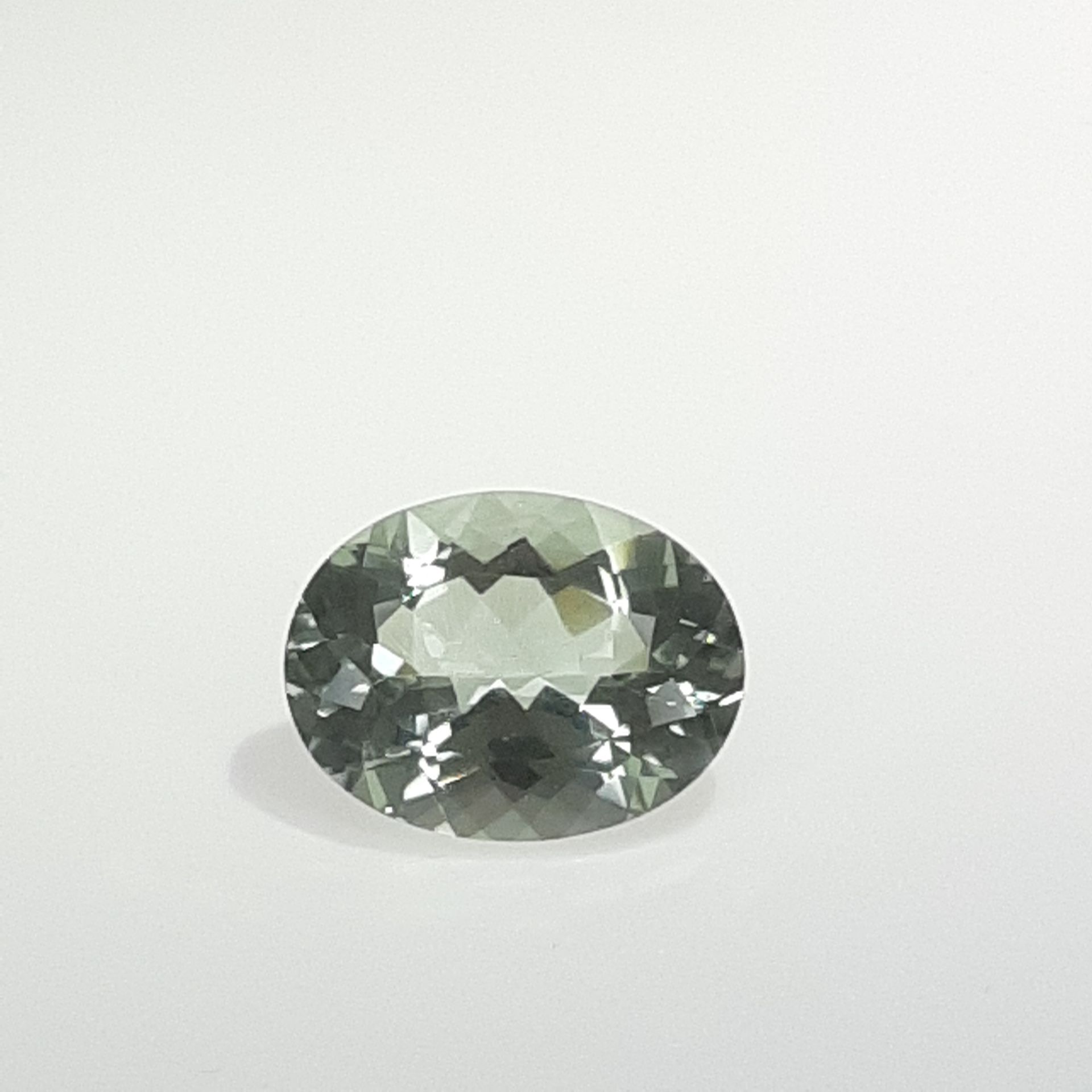 Prasiolite - BRESIL - 23.60 cts PRASIOLITE - Dal Brasile - Colore verde ovale - &hellip;