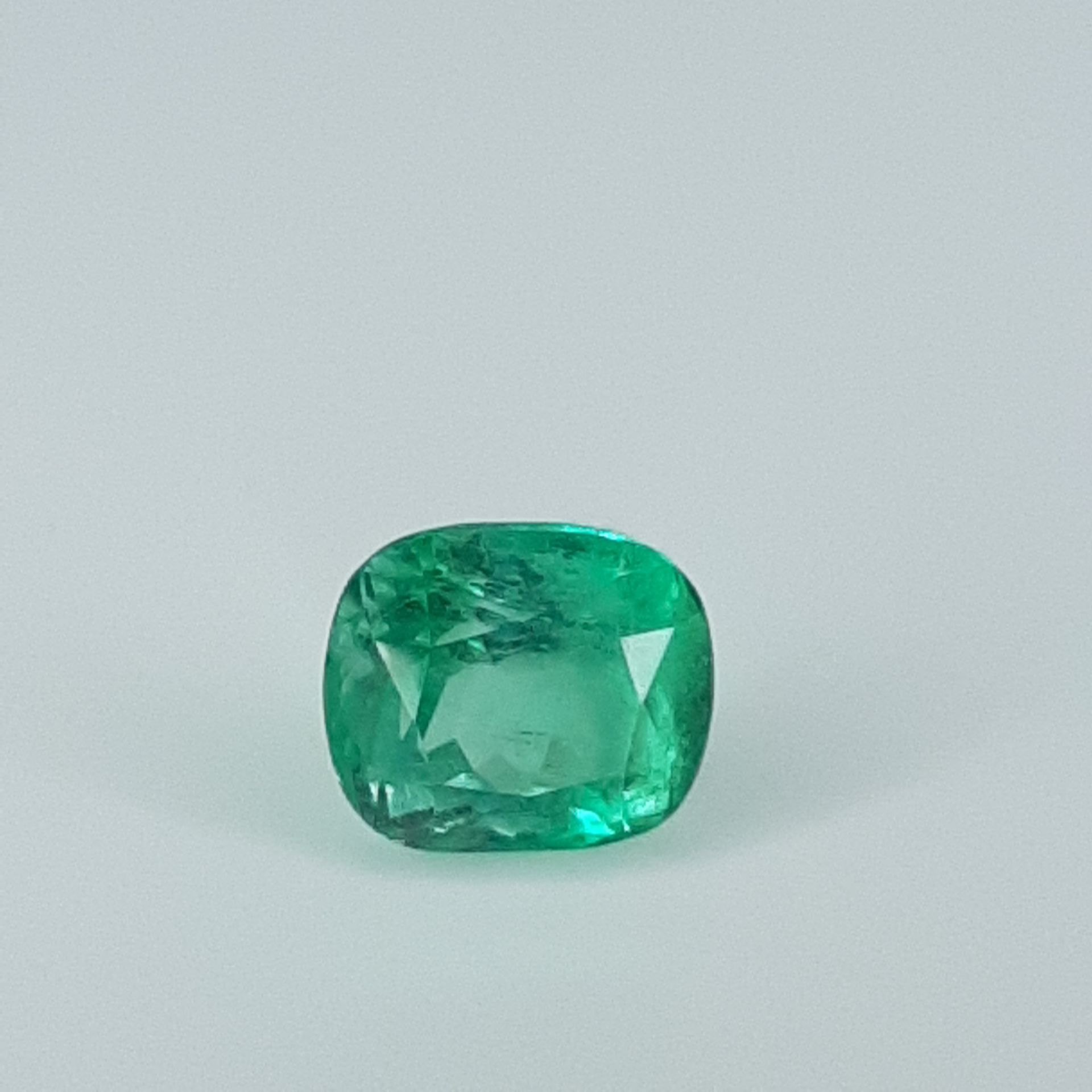 Emeraude - Colombie- 2.87 cts EMERAUD - Provenance Muzo Colombia - Green color -&hellip;