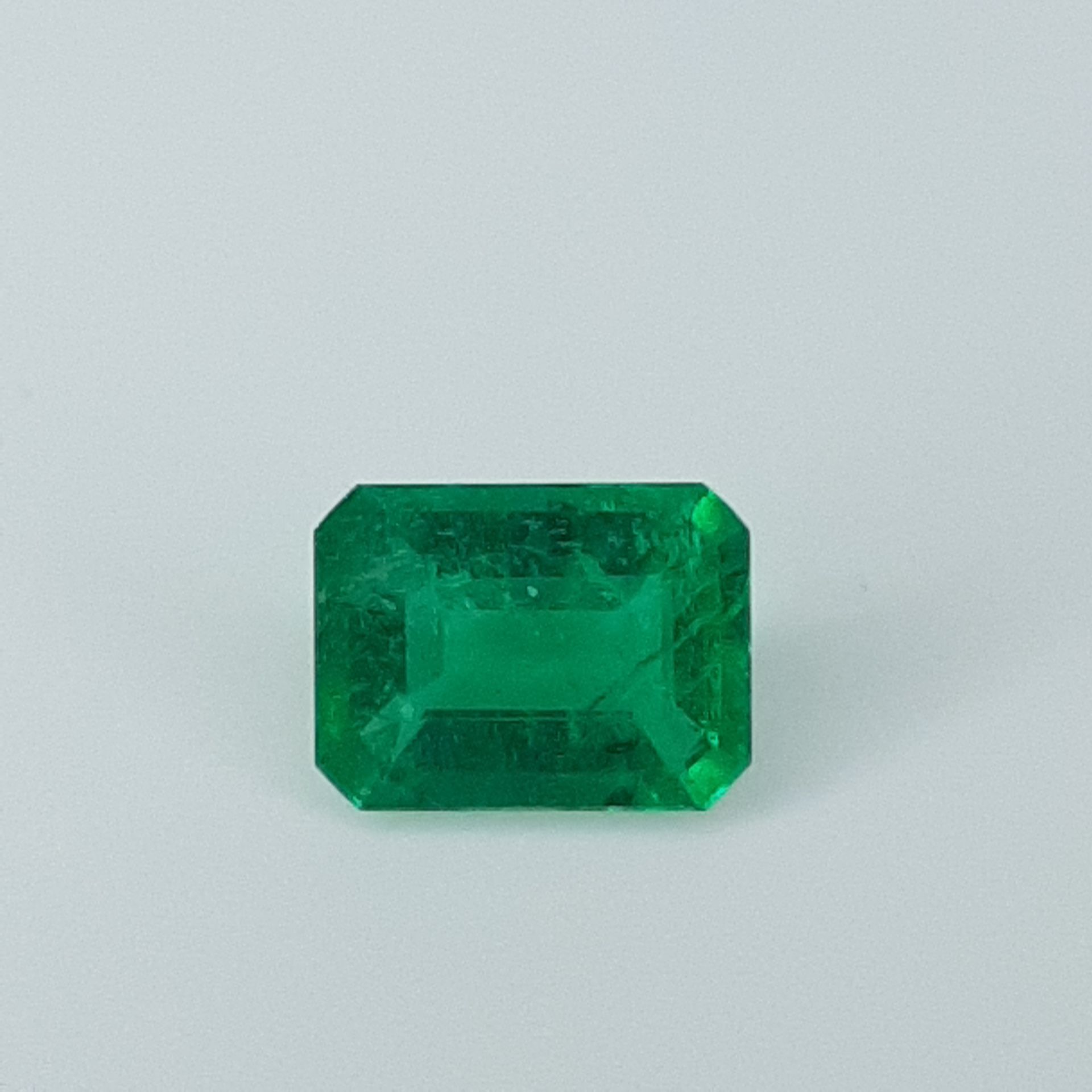 Emeraude - Brésil - 1.25 cts EMERAUDE - Herkunft Brasilien - Farbe grün-bläulich&hellip;