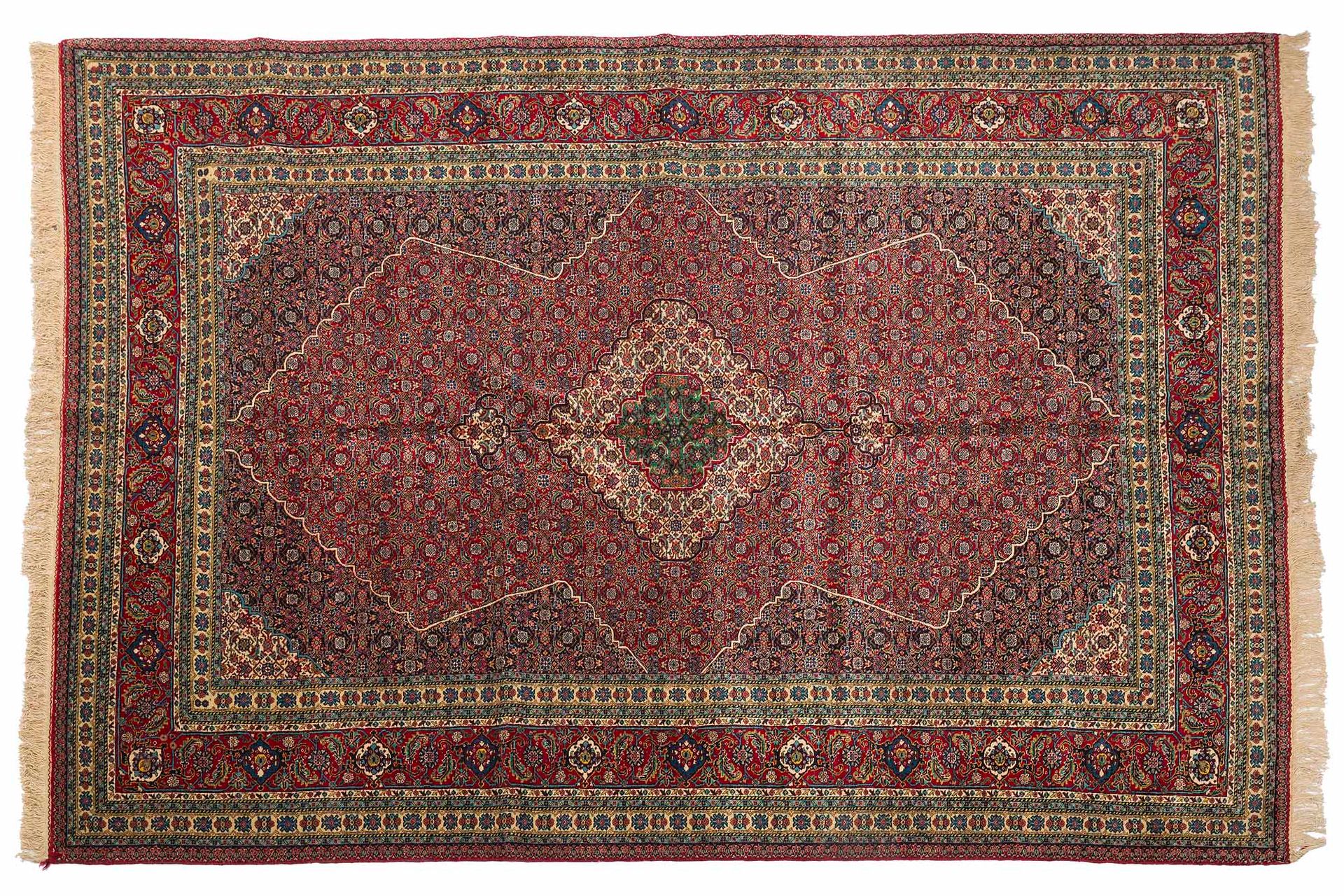 Null TABRIZ地毯（伊朗），20世纪中期

尺寸：320 x 230厘米。

技术特点 : 羊毛丝绒，棉质基础。

这块地毯的整个领域都覆盖着花格子。中&hellip;