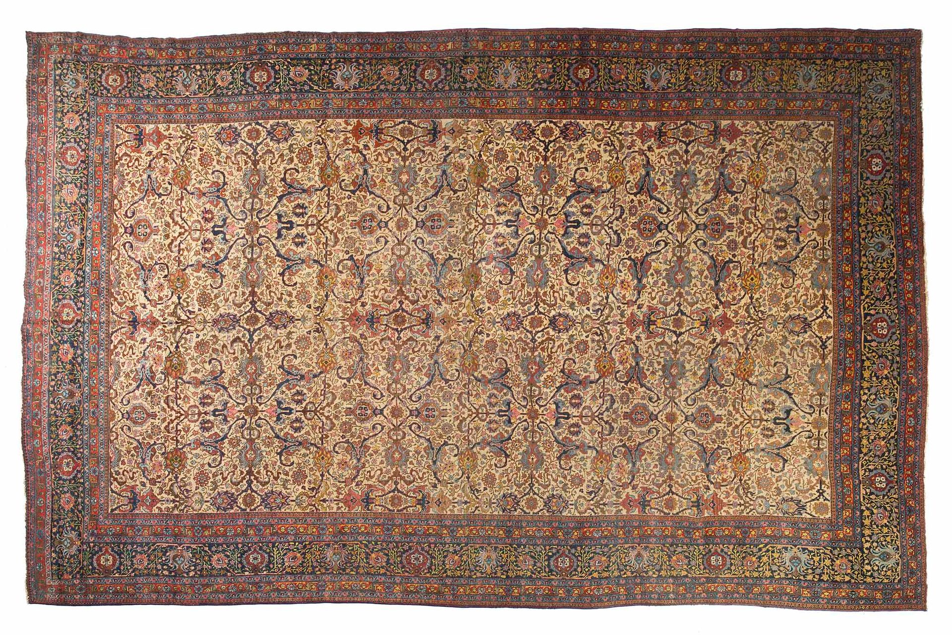 Null TABRIZ地毯（波斯），19世纪末

尺寸：515 x 340厘米。

技术特点 : 羊毛丝绒，棉质基础。

象牙色的场地上摆放着千丝万缕的卷轴和多&hellip;