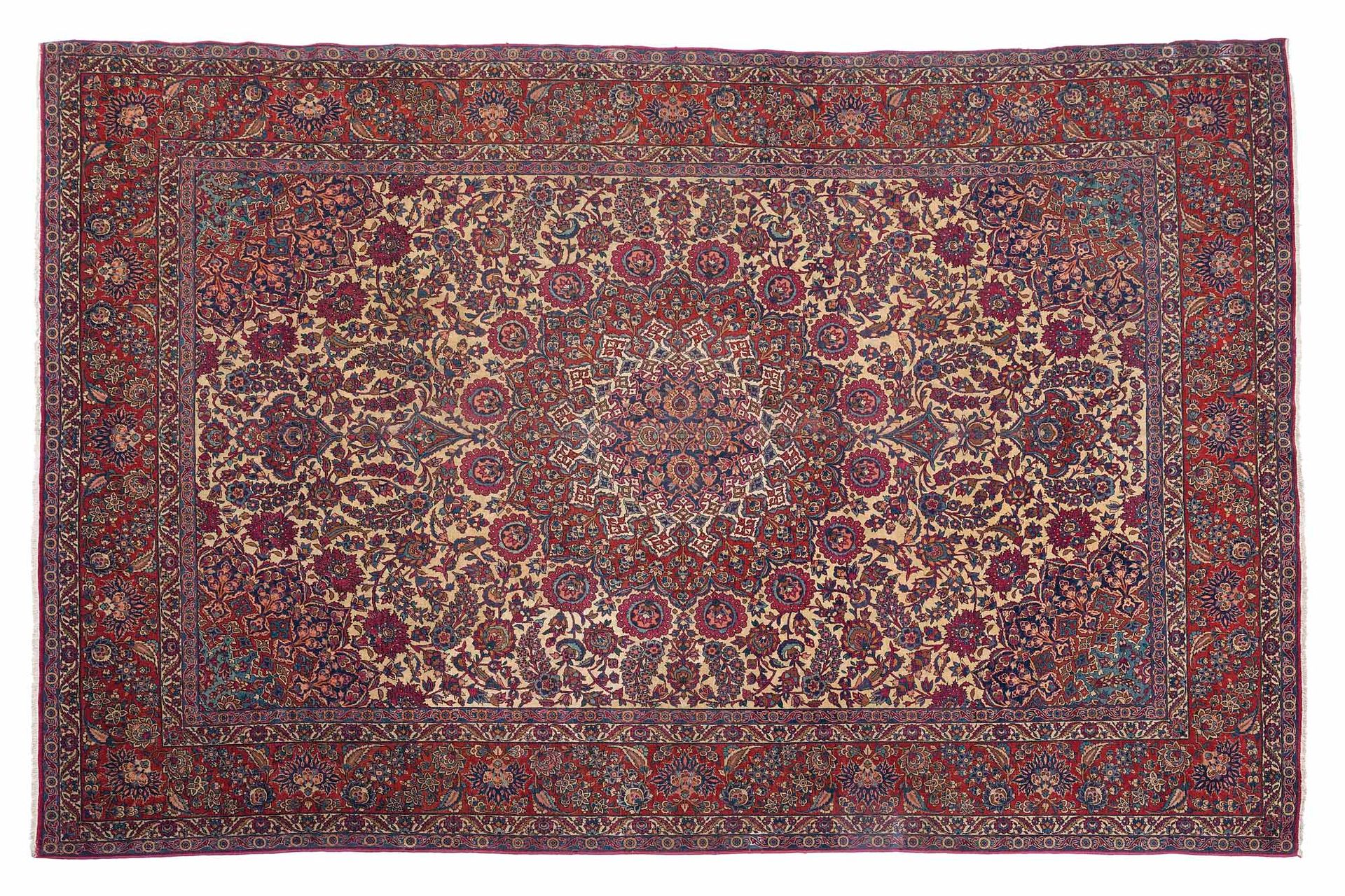 Null Tappeto ISPAHAN (Persia), inizio XX secolo

Dimensioni: 360 x 261 cm.

Cara&hellip;