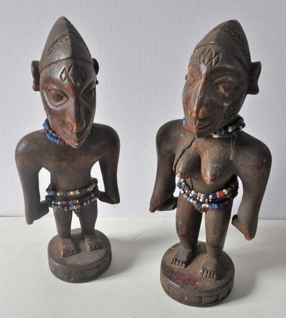 Statuette en bois sculpté: Le couple. IBIDJI. Ht. 21cm