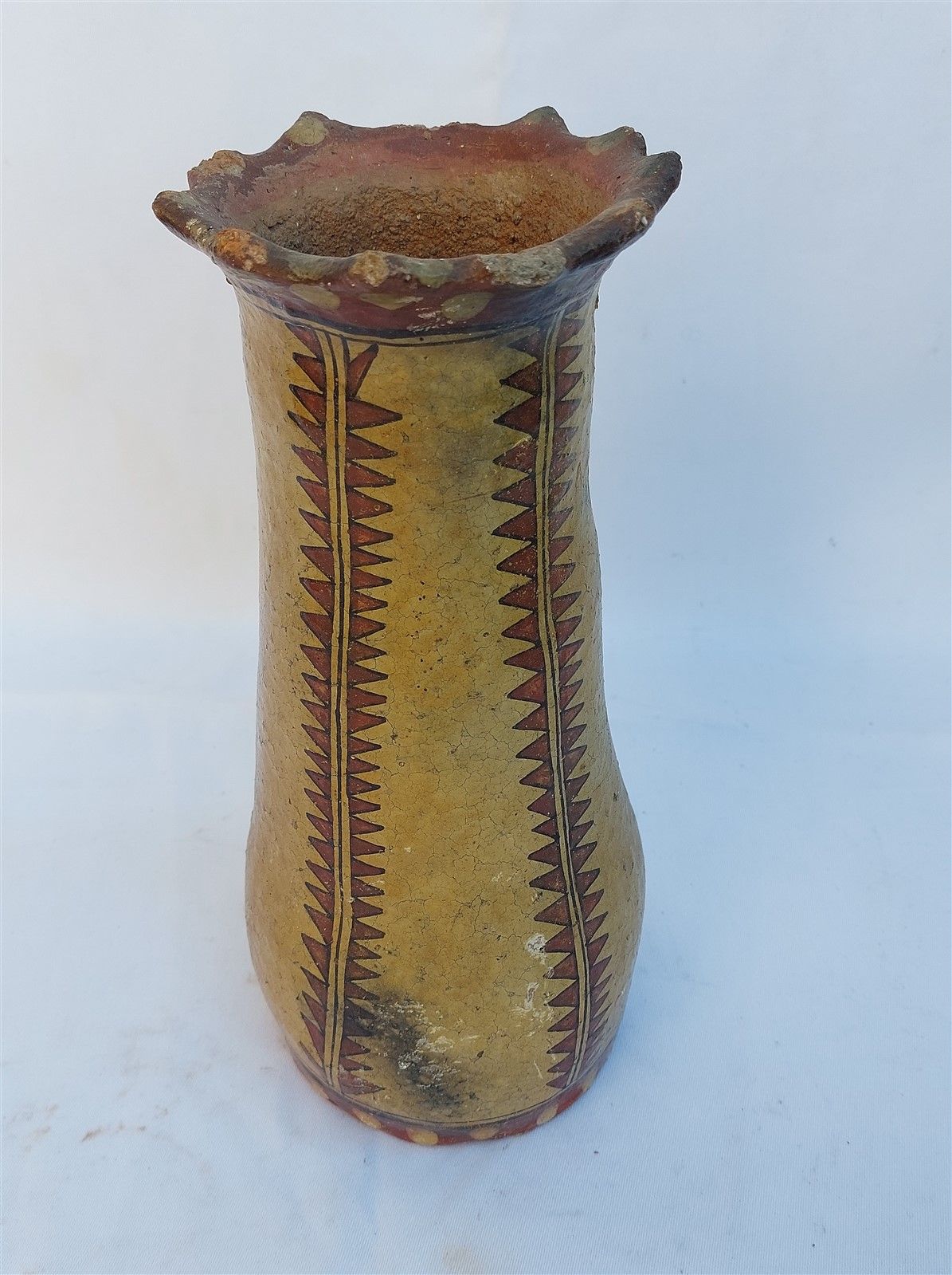 Null Vase en céramique émaillée à décor géométrique. Touareg. Ht. 25cm