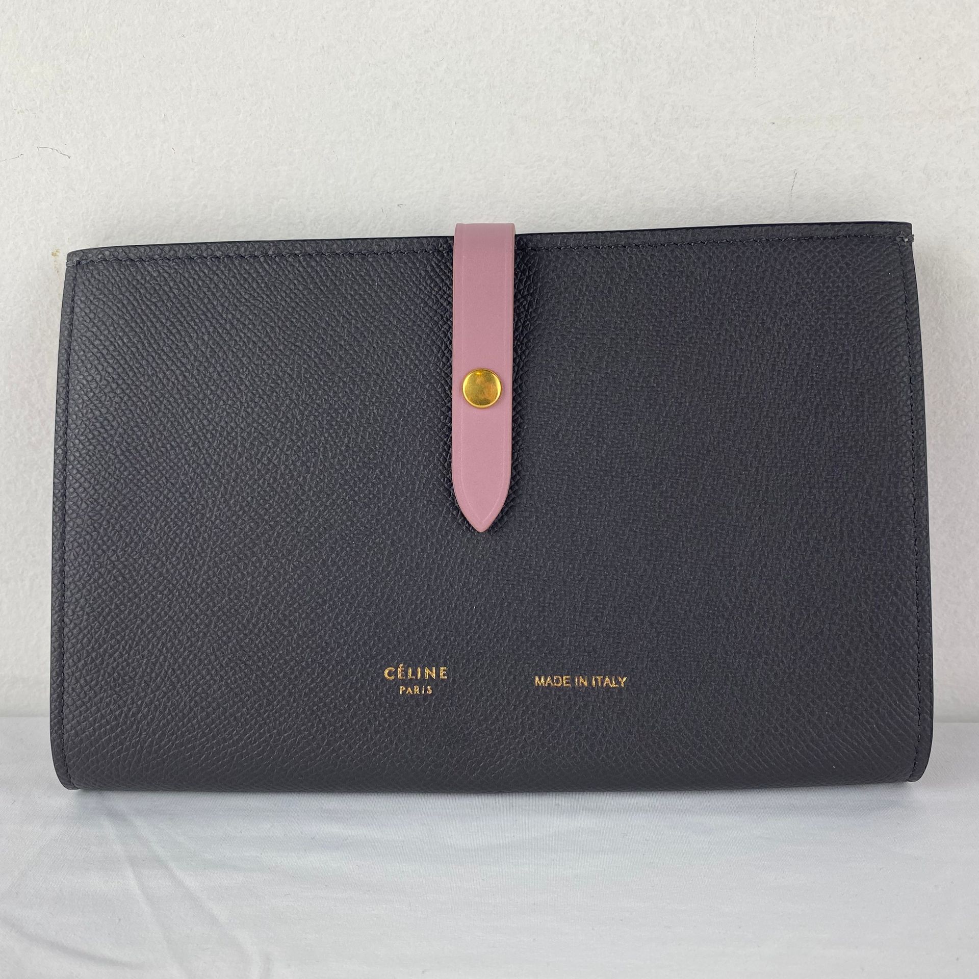 CELINE Companion CELINE grained calf grey and lilac card and coin compartment, s&hellip;