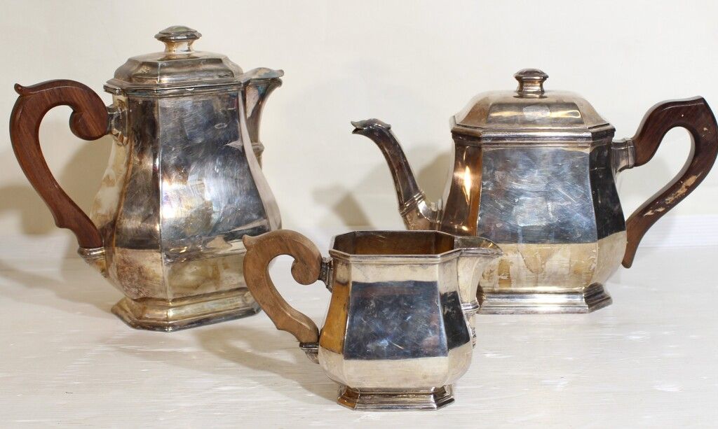 Null Tétard Paris. Silver coffee pot. Join another silver jug and a silver milk &hellip;