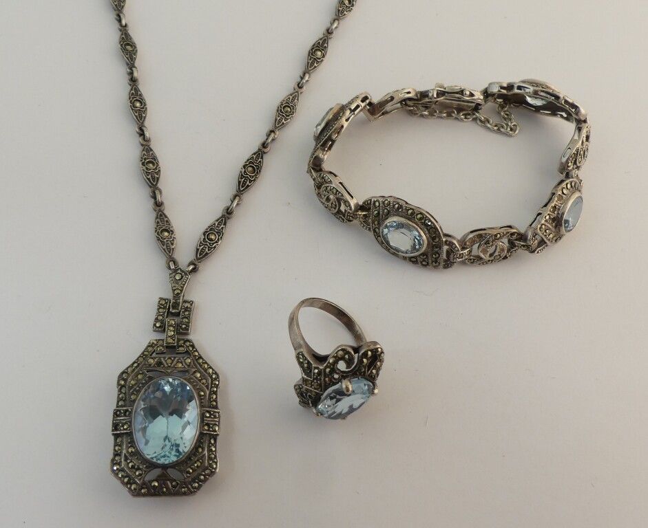 Null Antique 925 silver set with topaz and marcasite. PB. 63.5g. Joint lot of co&hellip;