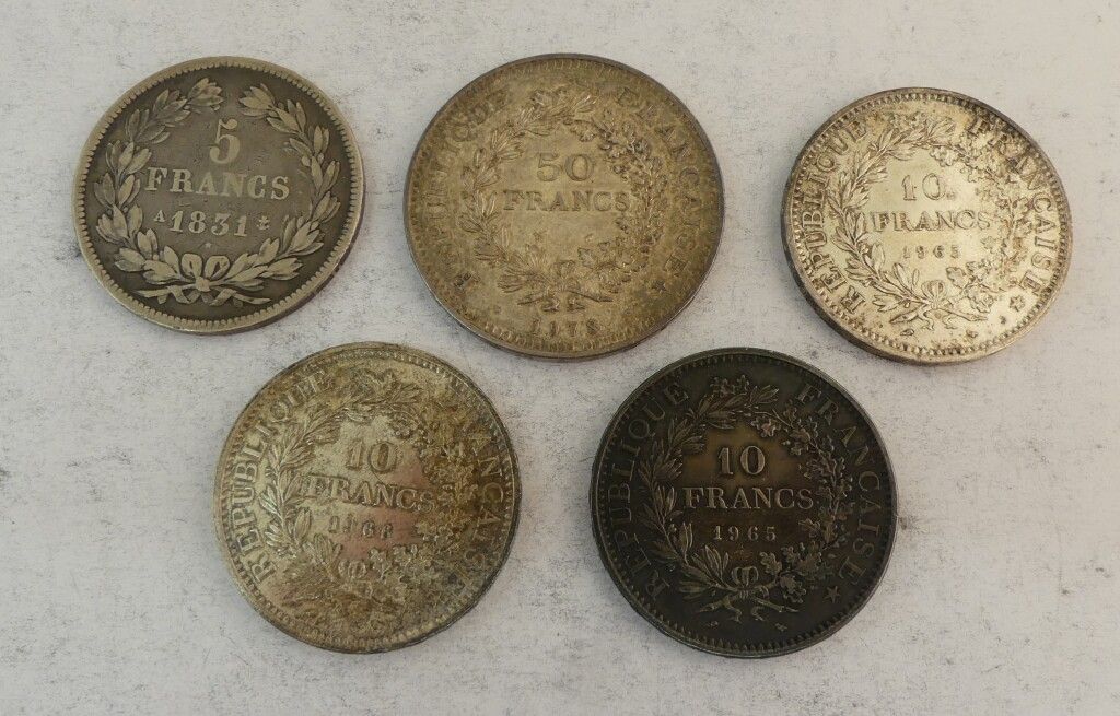 Null Silver coins. 1 x 50 francs Hercules - 3 x 10 francs Hercules - 1 x 5 franc&hellip;