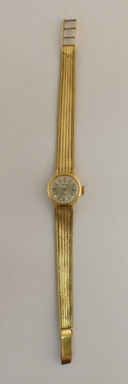 Null Herna. Montre bracelet de dame en or jaune. PB :18.7g.