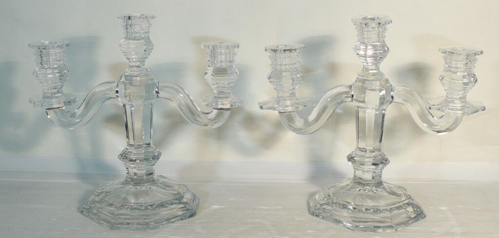 Null Baccarat. Pair of three-branch candlesticks. Signed. Height 25,5cm. (A tap &hellip;