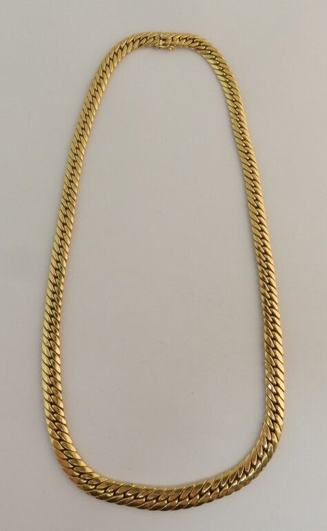 Null Halskette aus Gelbgold. L. 55,5 cm. Gewicht. 33.2g.