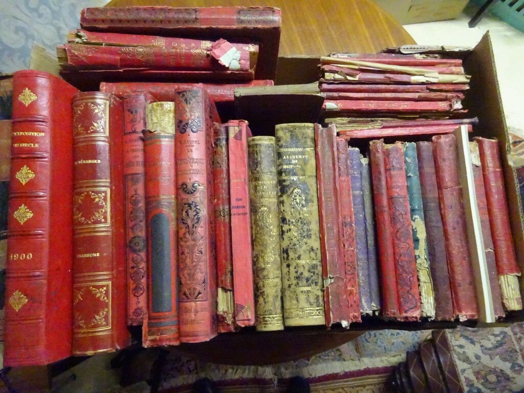 Null Mannette of books 4 containing: 36 books mainly price books end of 19th cen&hellip;
