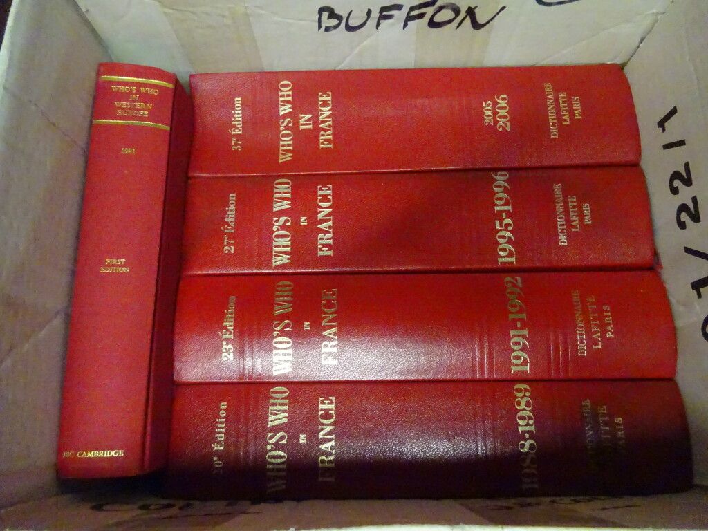 Null Book jacket 18 containing: 5 volumes of WHO'S WHO