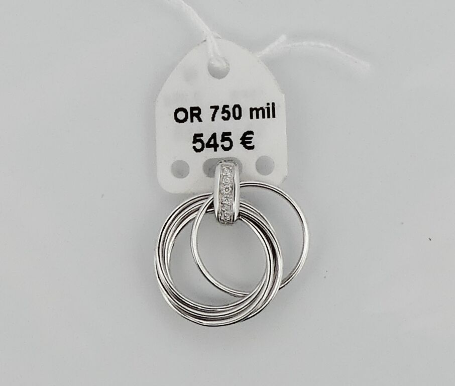 Null Pendant in white gold with diamonds. PB. 3.1g.