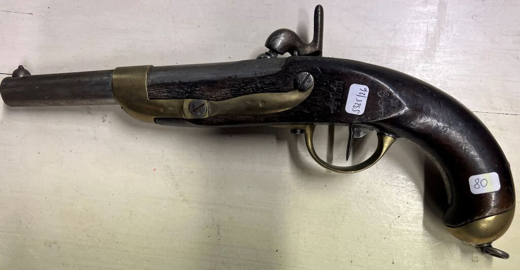 Null 铅笔手枪，型号1822 T bis。圆形枪管，带有雷电，日期为 "S 1856"。标有 "Mre Impale de St Etienne "的锁。黄&hellip;