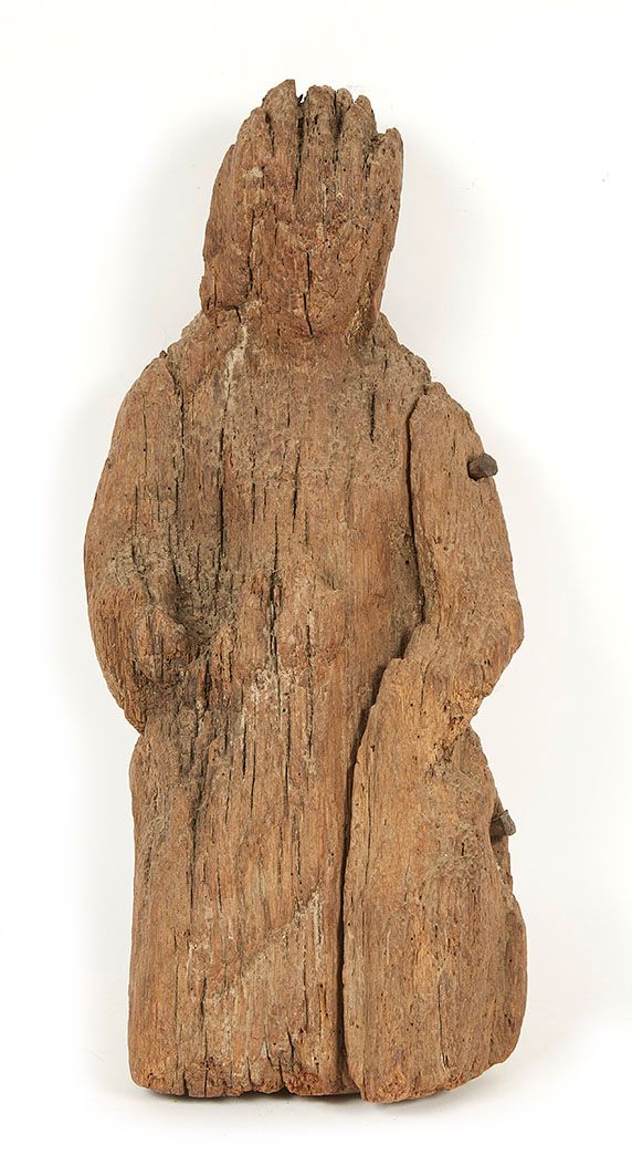 Null 陛下的圣女 雕刻的木头（缺失、磨损、有凹痕和修复）。13、14世纪 46 x 22 x 11厘米
