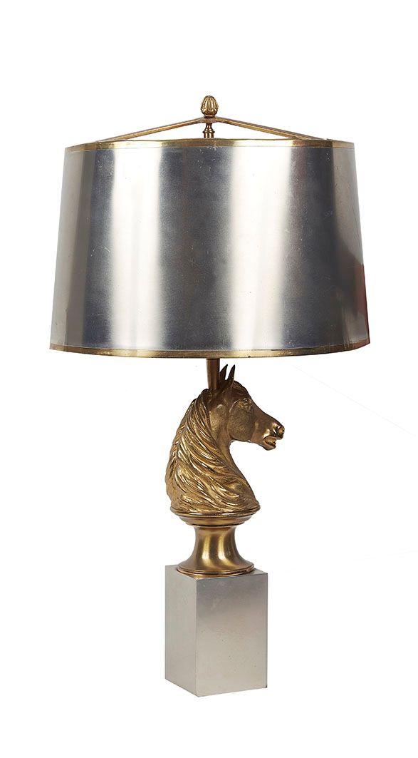 ETS CHARLES Lampe Tête de cheval en bronze doré et métal brossé. Signée à la bas&hellip;