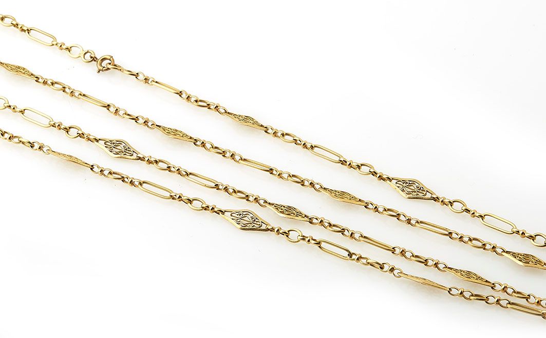 Null 
Collar largo de oro amarillo de 18 quilates (750/°), compuesto por eslabon&hellip;