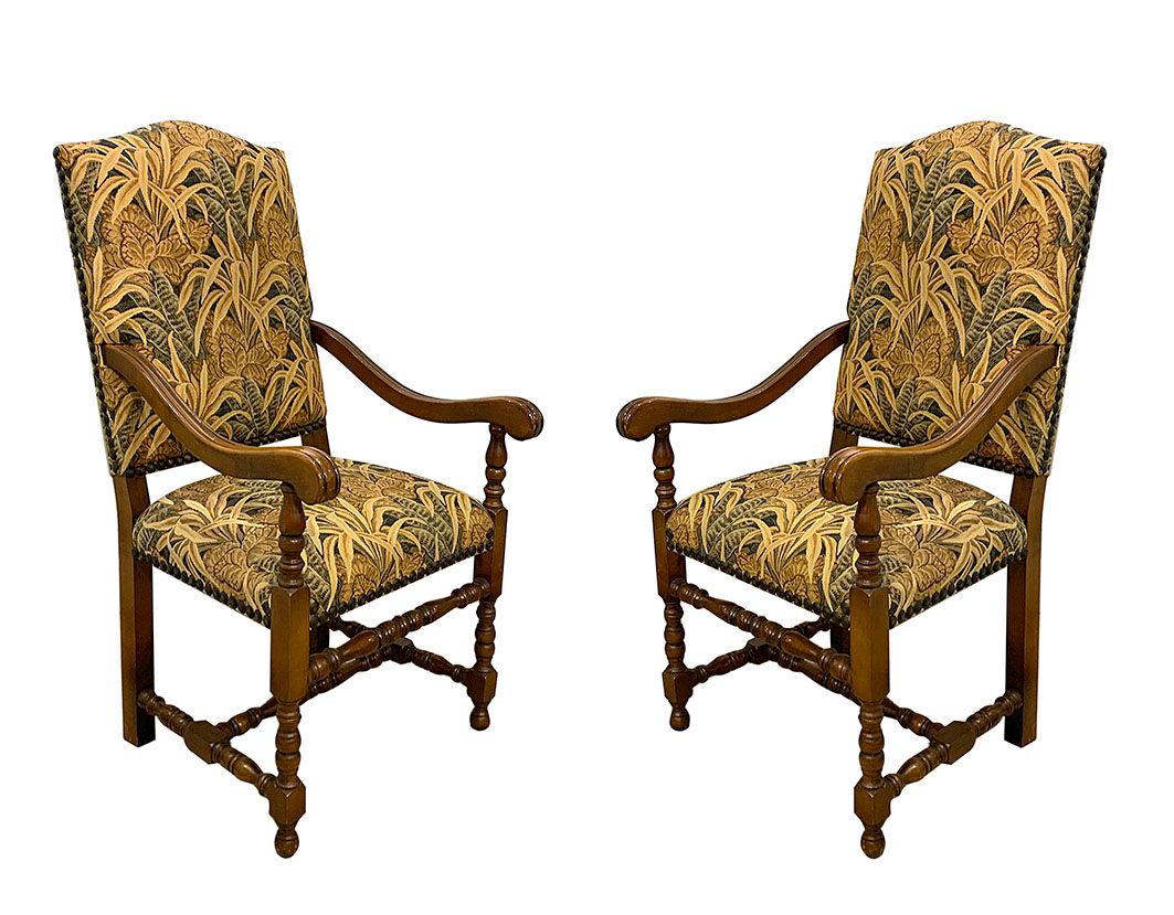 Null Paire de fauteuils en bois naturel de style Louisd XIV Epoque XXème 120 x 6&hellip;