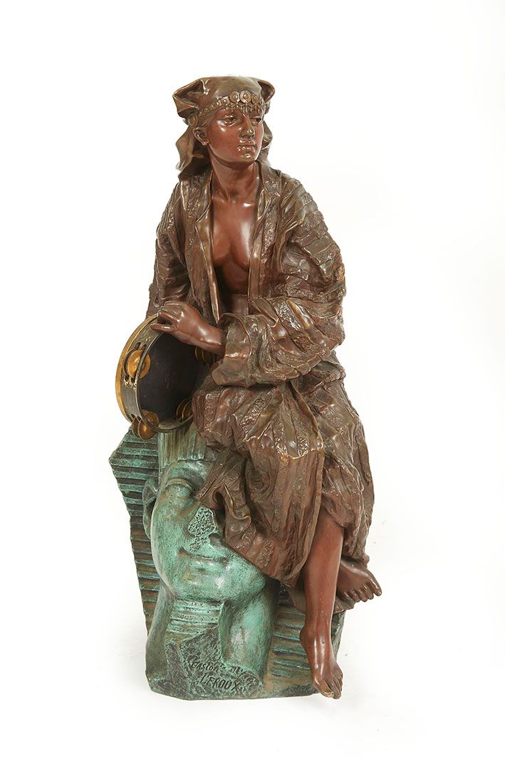 Null Gaston Veuvenot LEROUX (1854-1942) Aïda Bonze，有阴影的棕色和绿色铜锈，平台上有签名 H: 74 cm