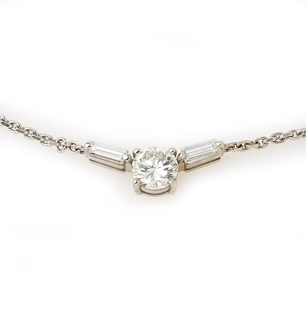 Null Necklace in 18K (750/°°) white gold, centered on a brilliant-cut diamond (0&hellip;