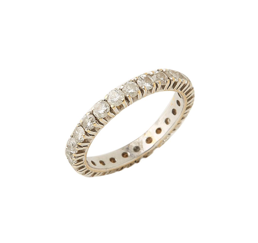 Null 美国18K(750/°)白金结婚戒指，全部镶有钻石。TDD : 51 毛重 : 2.5g