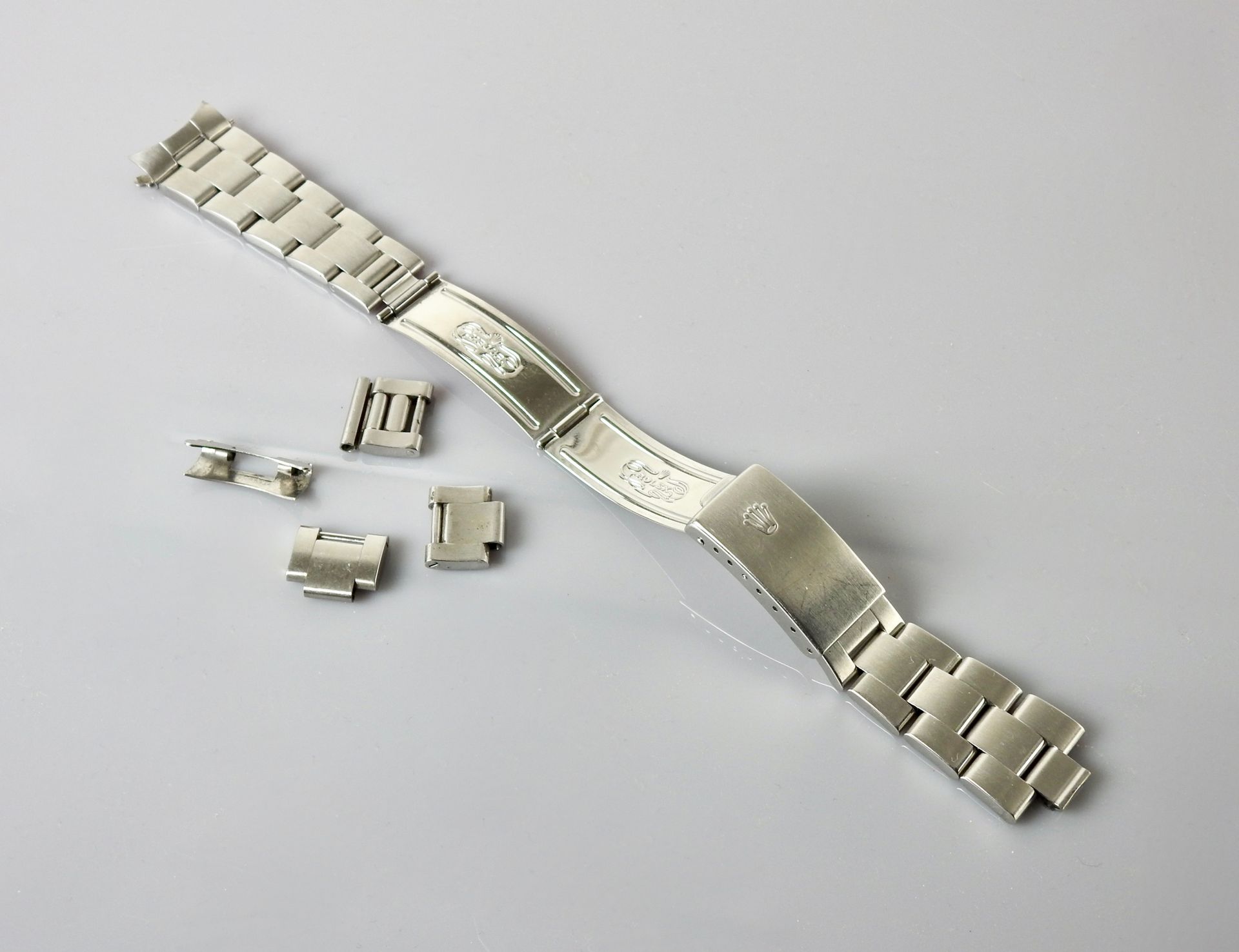 Null ROLEX, OYSTER, Bracelet de montre en acier, 11 maillons dont 2 séparés + 1 &hellip;