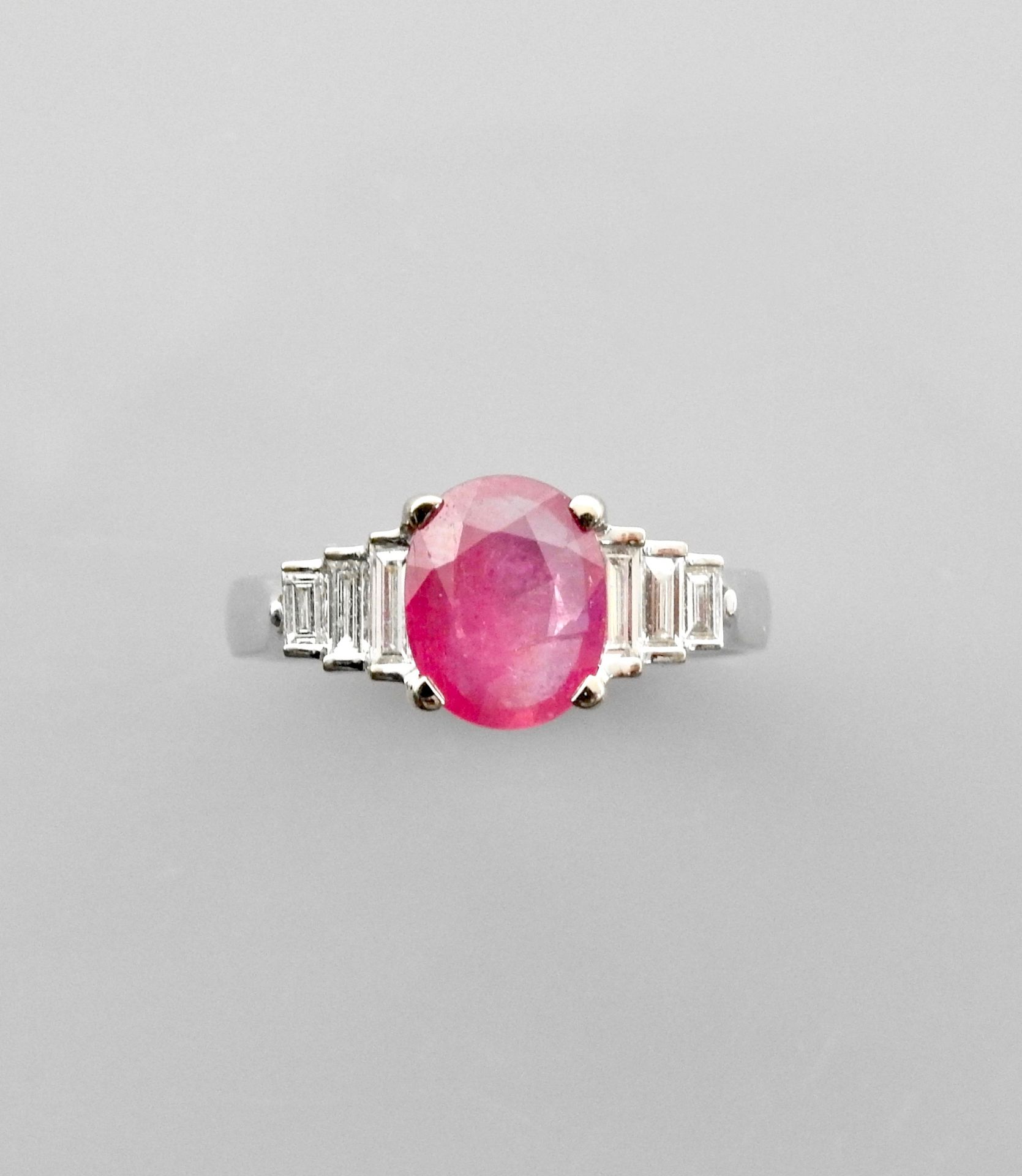 Null White gold ring, 750 MM, set with an oval pink sapphire weighing about 2 ca&hellip;