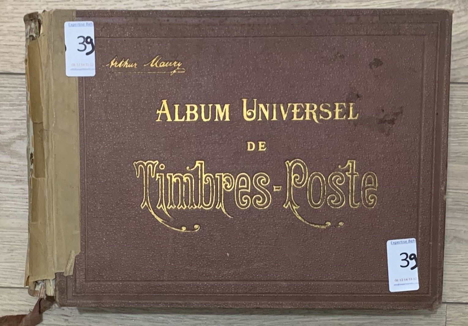 Null 1 Album Maury Stamps of the Whole World. Periodo classico e SM. */O