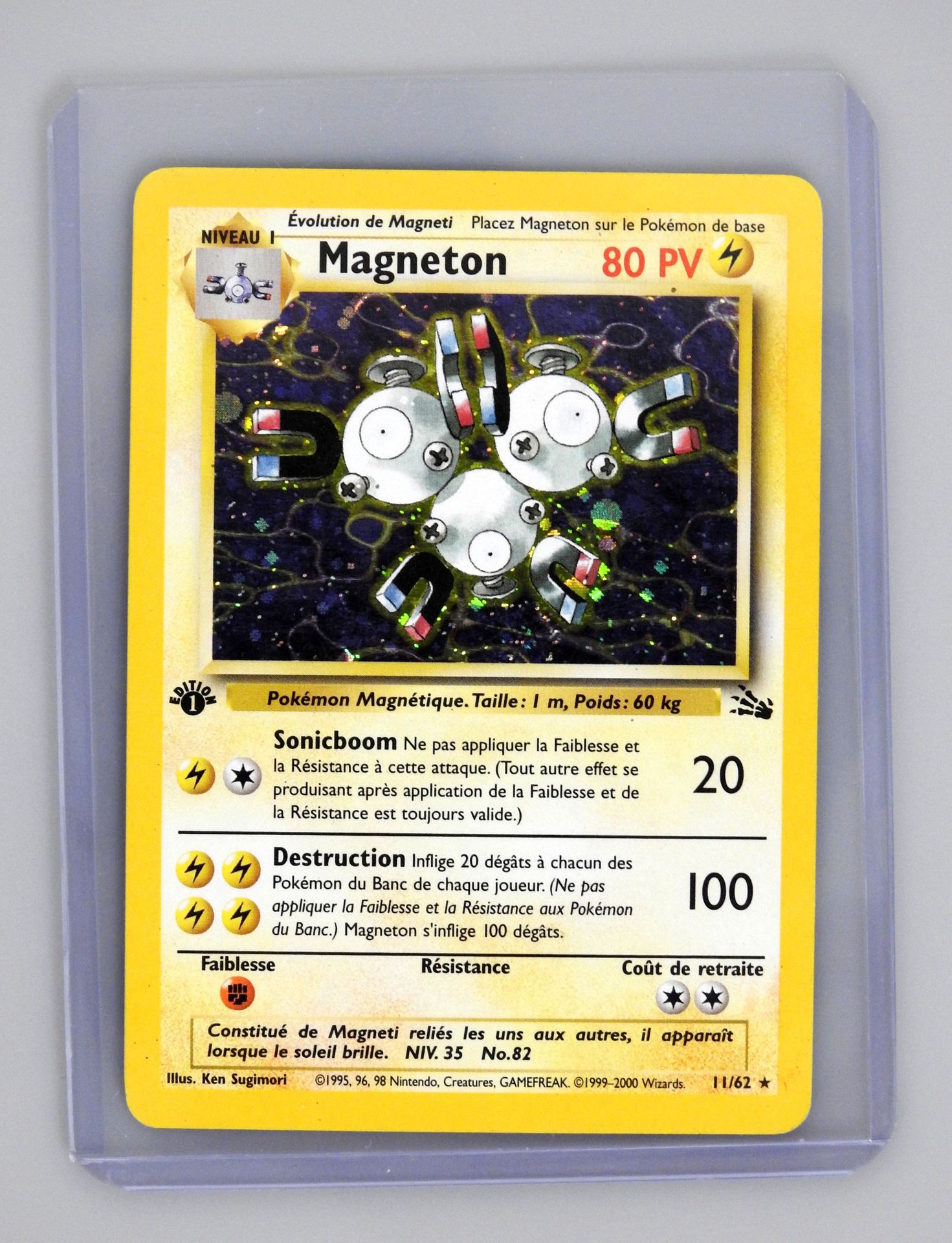 Null MAGNETON Ed 1

Wizards Fossil Block 11/62

Pokemon card in good condition