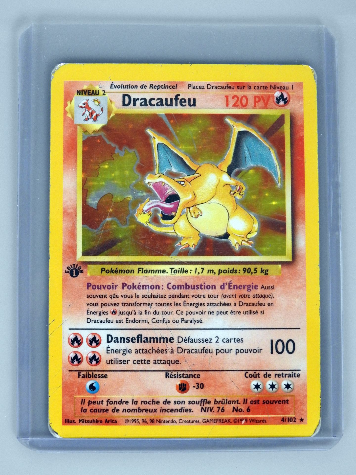 Null DRACAUFEU Ed 1

Wizards Block Basic Set 4/012

Pokémon card with small defe&hellip;
