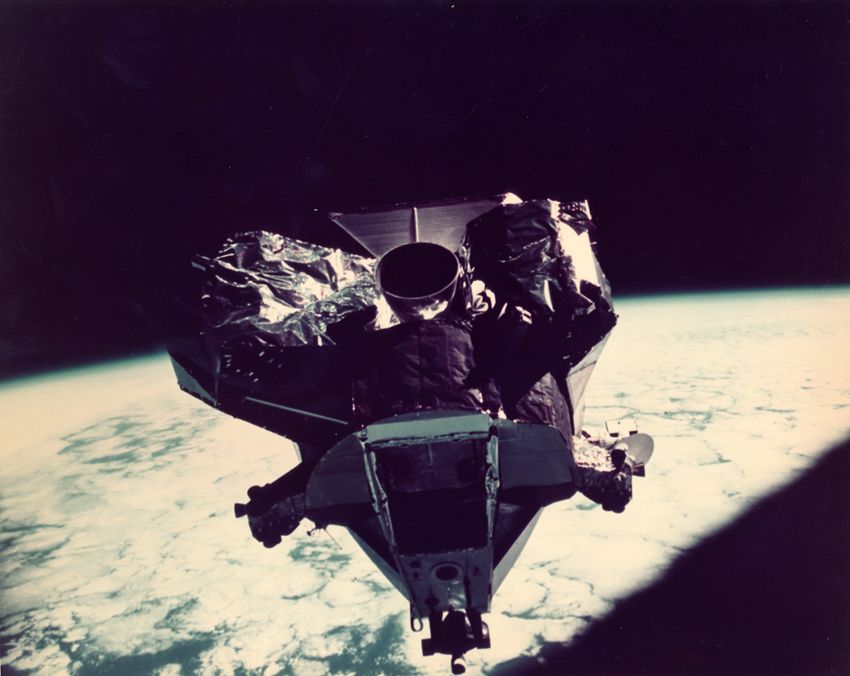 NASA Nasa. Module lunaire "Spider" d'Apollo 9 en expérimentation spatiale dans l&hellip;