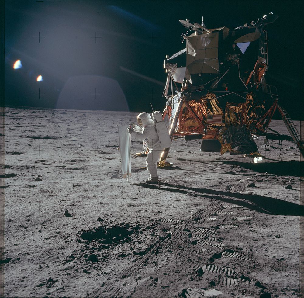 NASA Nasa. GRAND FORMAT. Mission Apollo 11. Rare. Photographie historique. Depui&hellip;