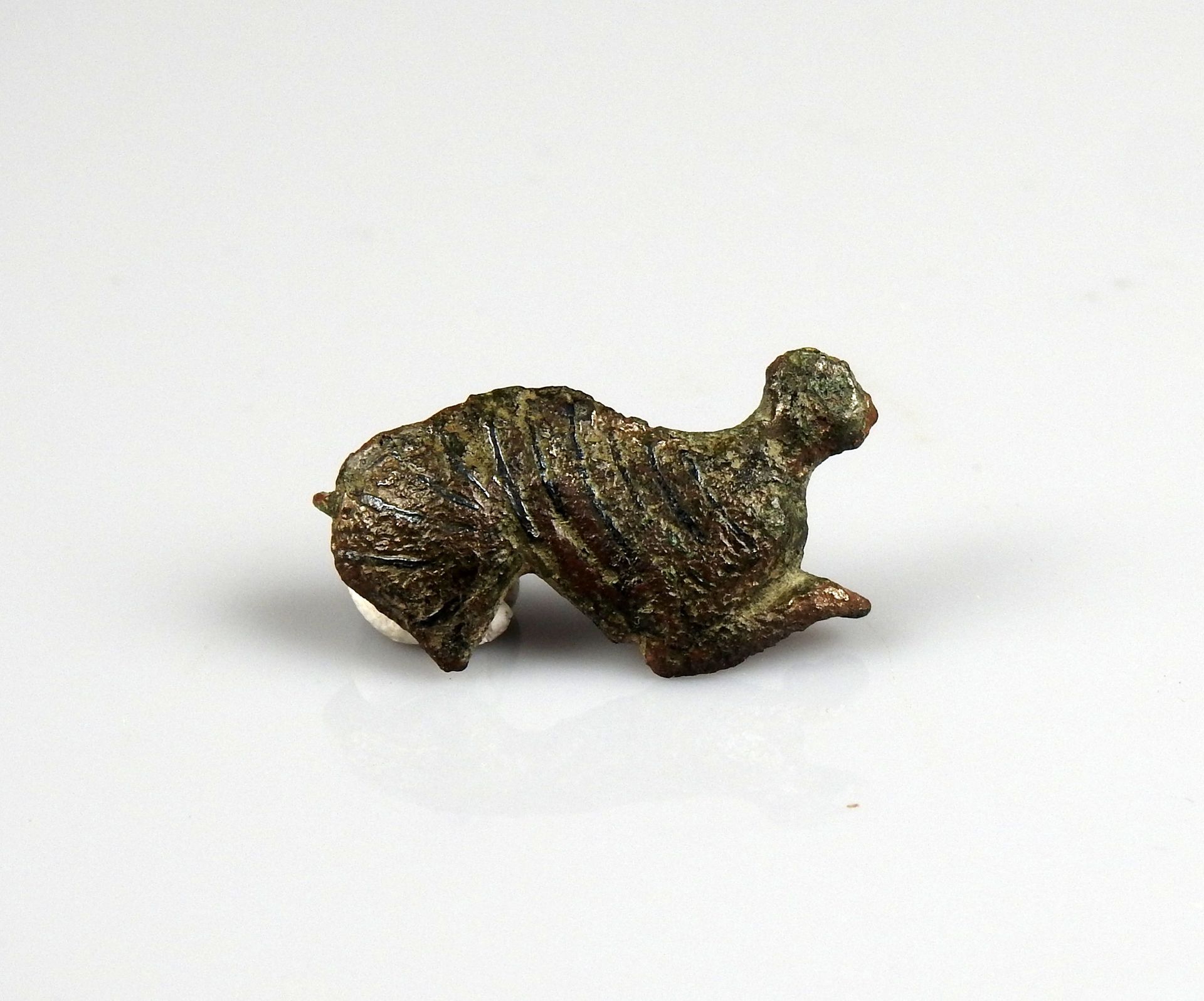 Null Fibula representing a hare

Tinned bronze 2.5 cm

Roman period 2nd-3rd cent&hellip;