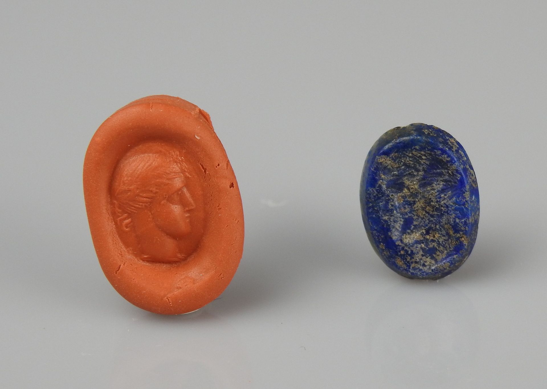 Null 代表一个年轻人的凹版画

青金石1.3厘米

罗马时期