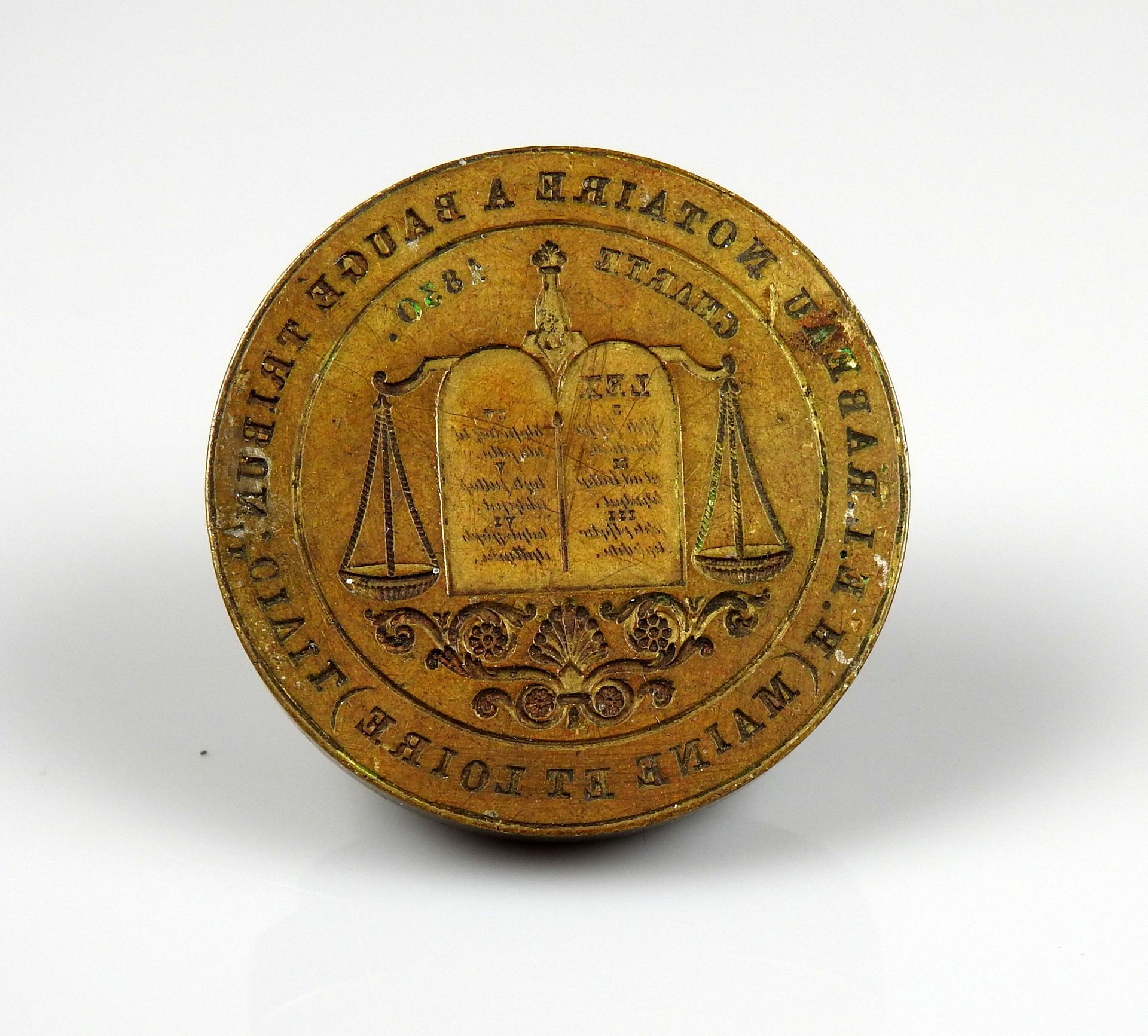 Null 民事法庭Beaugé的公证印章，标记为1830年宪章（缅因州和卢瓦尔省）。

黄铜3.6厘米

19世纪