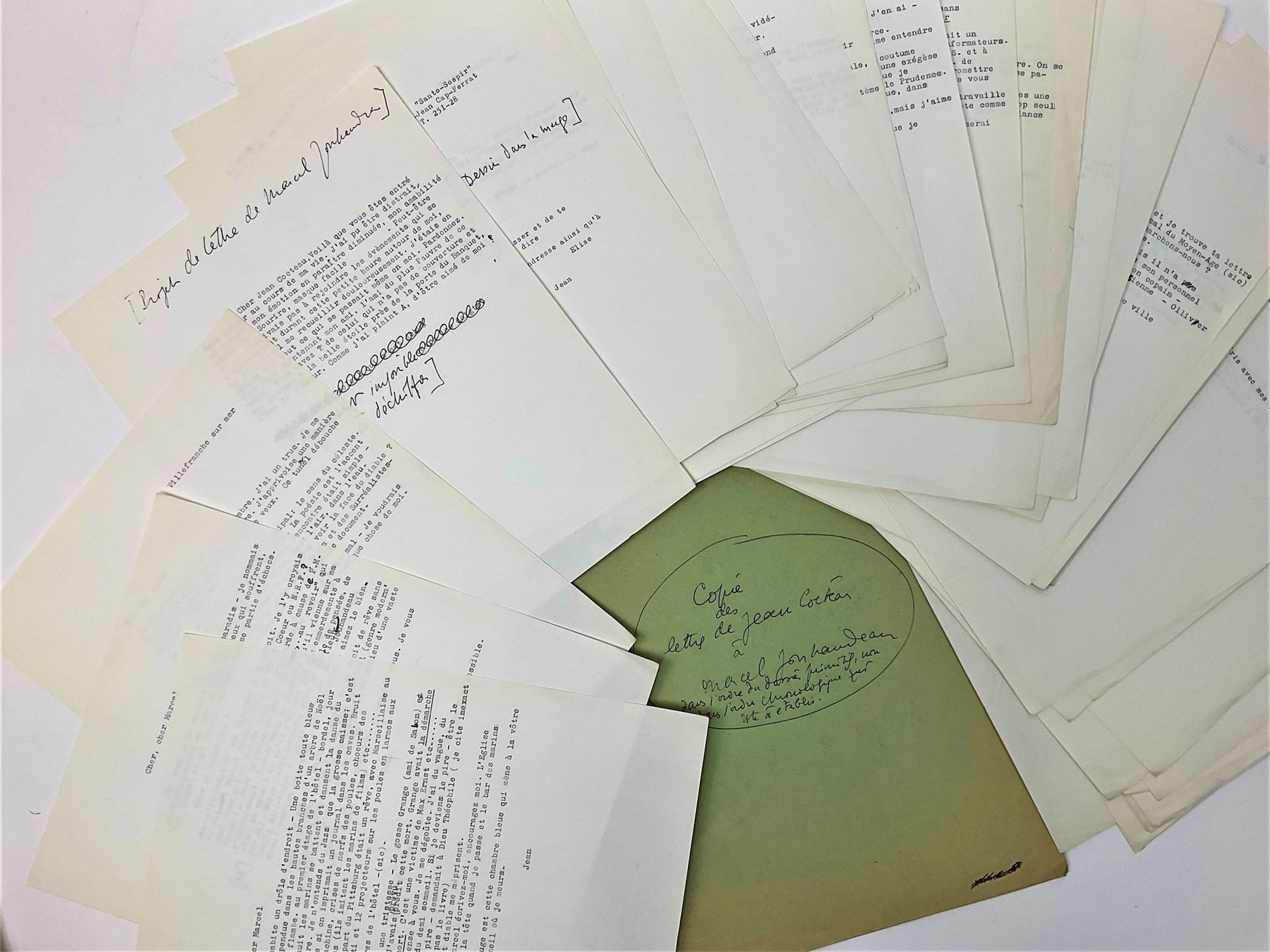 Null [Jean COCTEAU]: Insieme di dattiloscritti di copie di 74 lettere (in-4) a M&hellip;