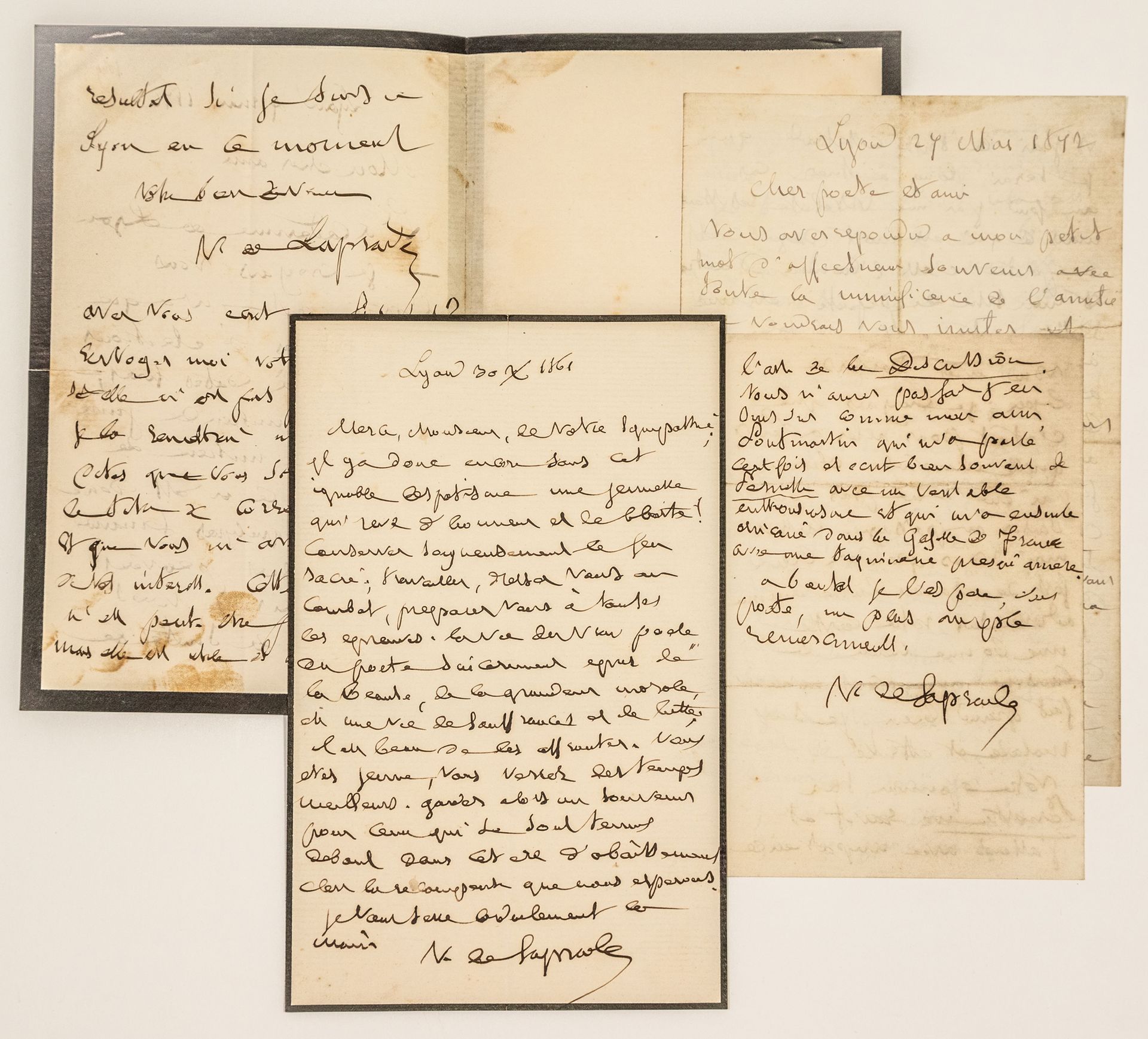 Victor de LAPRADE 诗人和院士（Montbrison/LOIRE 1812 - 1883）。4封署名来自里昂的亲笔信（69封）：3封给作家Aim&hellip;