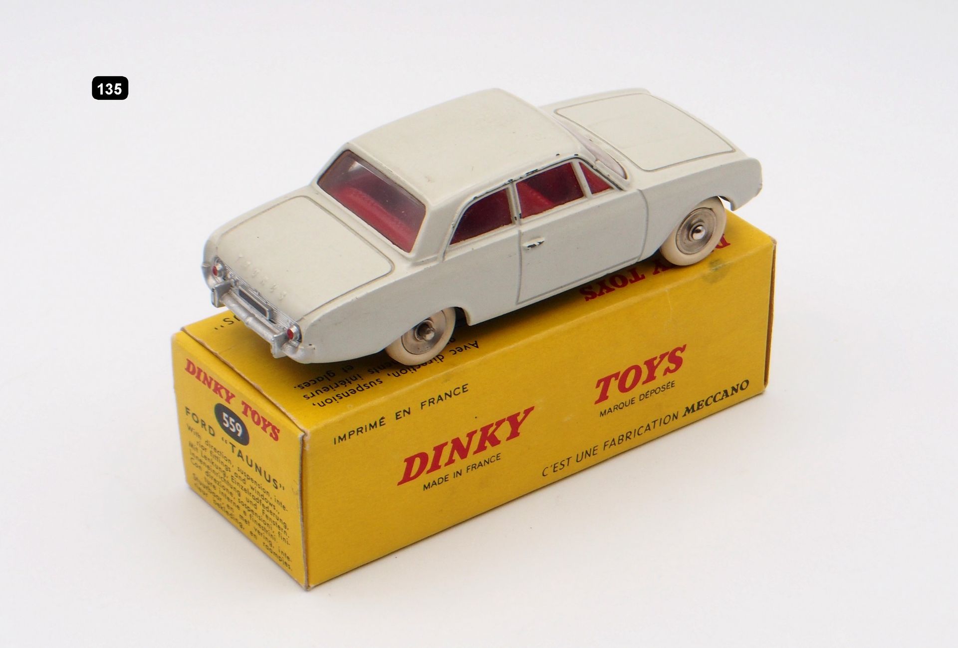 Null DINKY TOYS FRANCE (1)

- # 559 FORD TAUNUS 17 M

Première variante de 1962,&hellip;