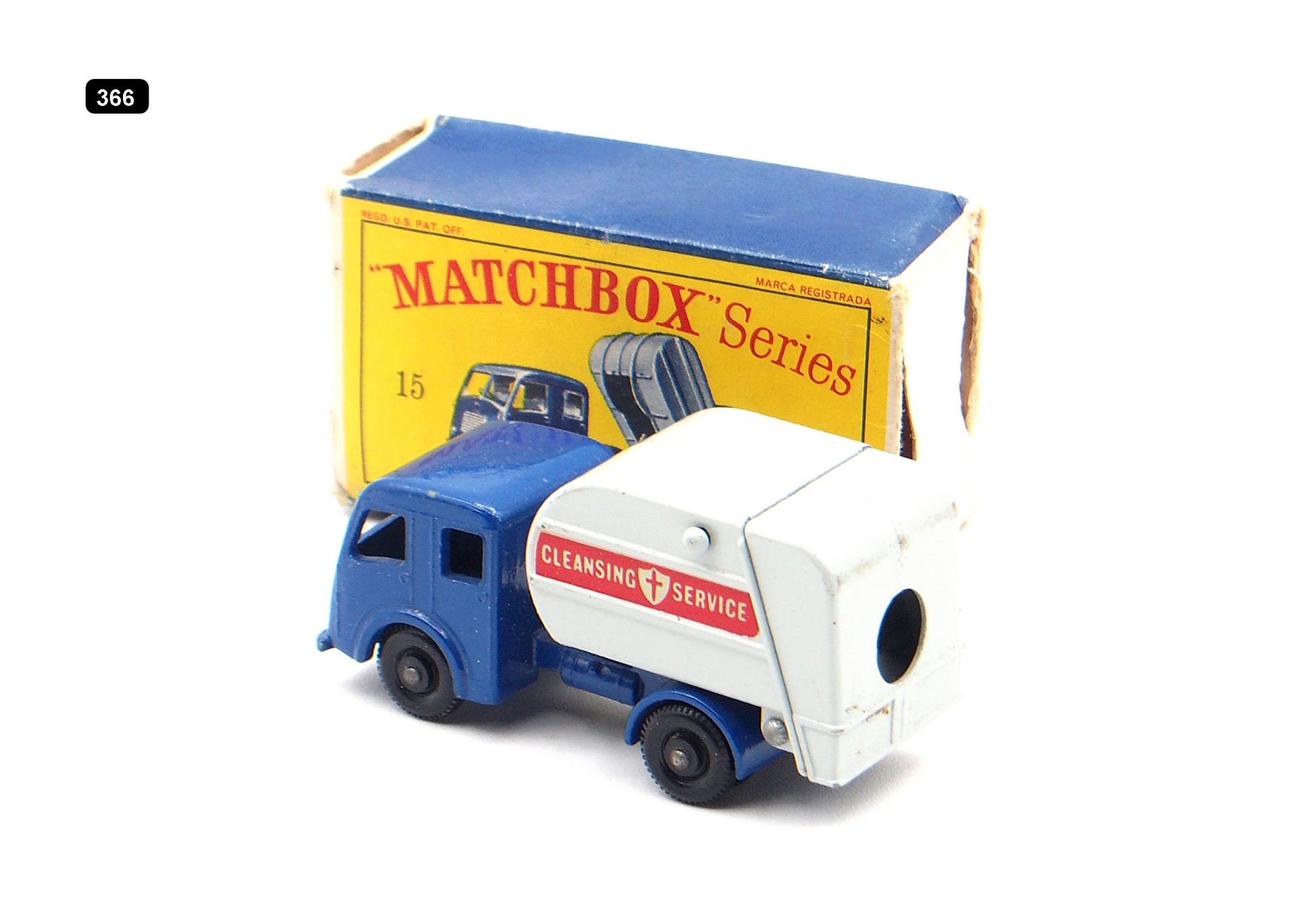 Null MATCHBOX (1)

# 15C CAMION DENNIS TIPPAX BENNE À ORDURES

1963. Bleu foncé &hellip;